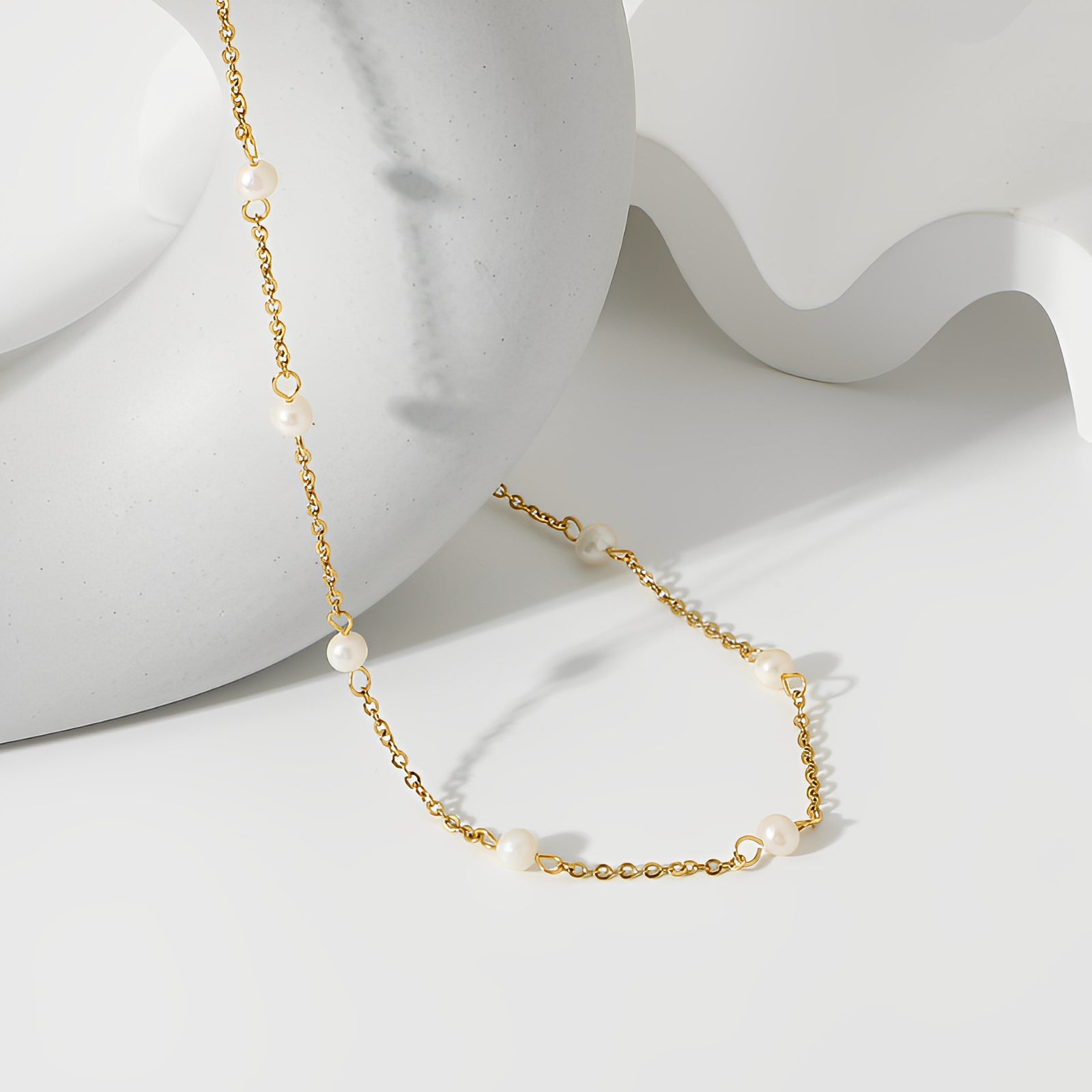 18K Gold Plated Freshwater Pearl Choker Necklace