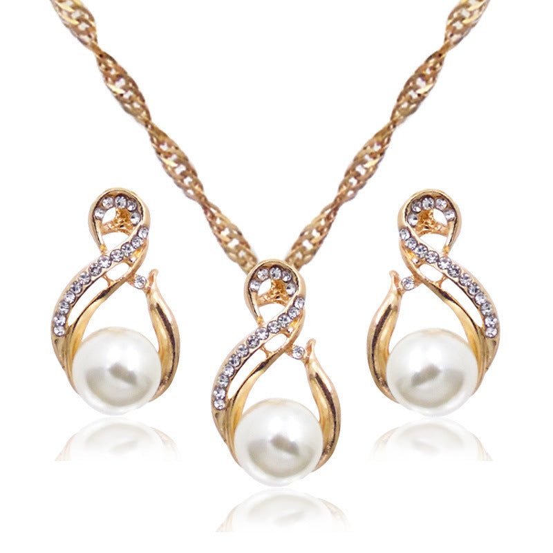 Pearl and diamond necklace earrings set