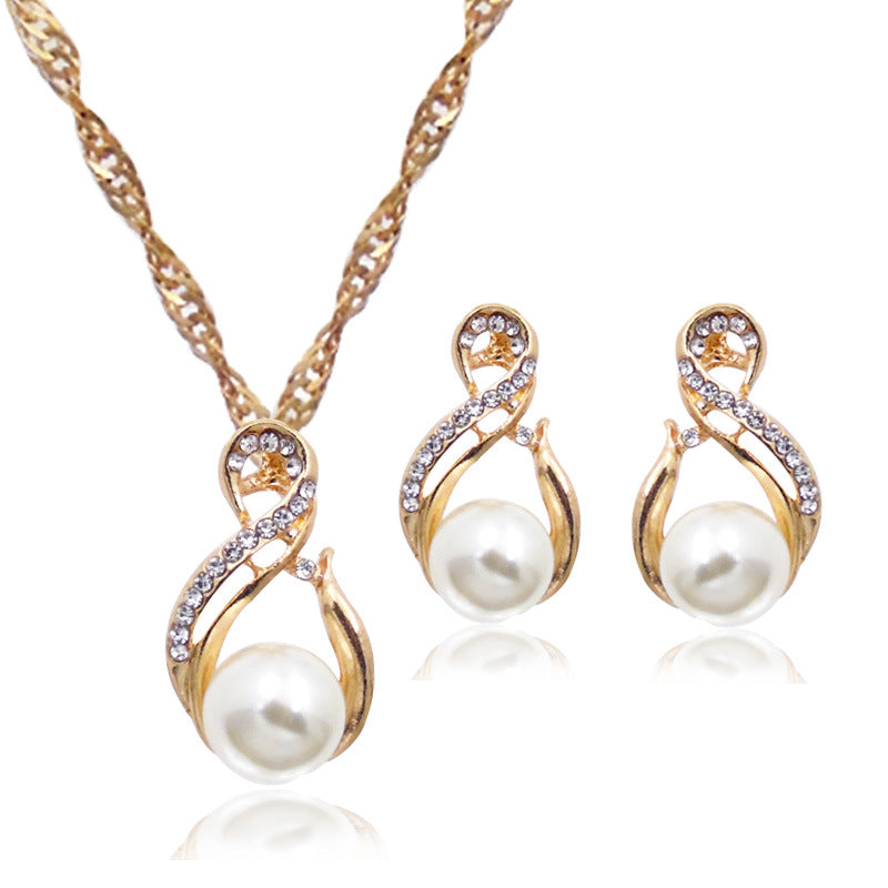 Pearl and diamond necklace earrings set